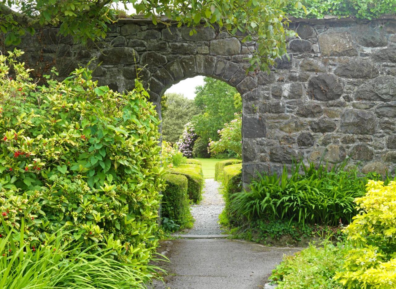 Caer Rhun Hall Hotel コンウィ エクステリア 写真