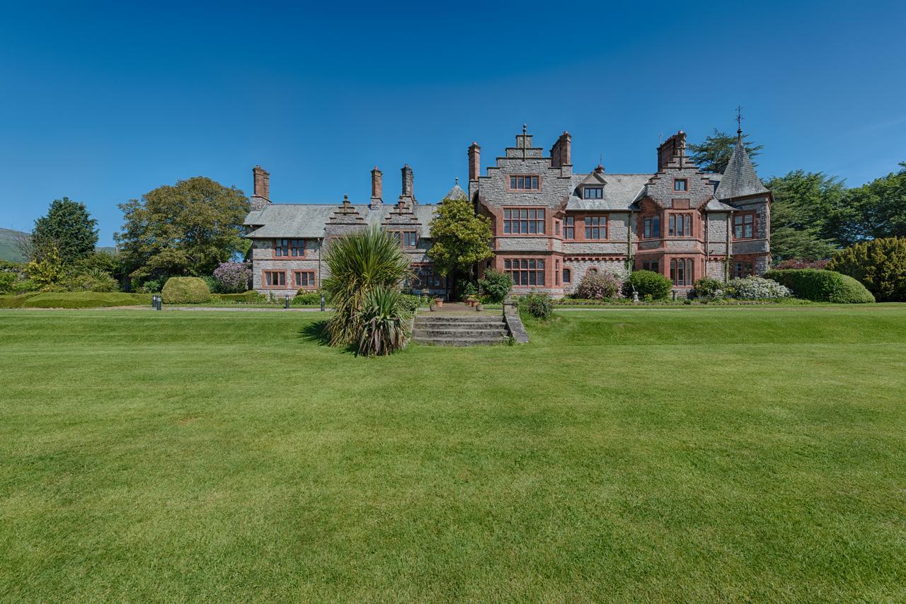 Caer Rhun Hall Hotel コンウィ エクステリア 写真